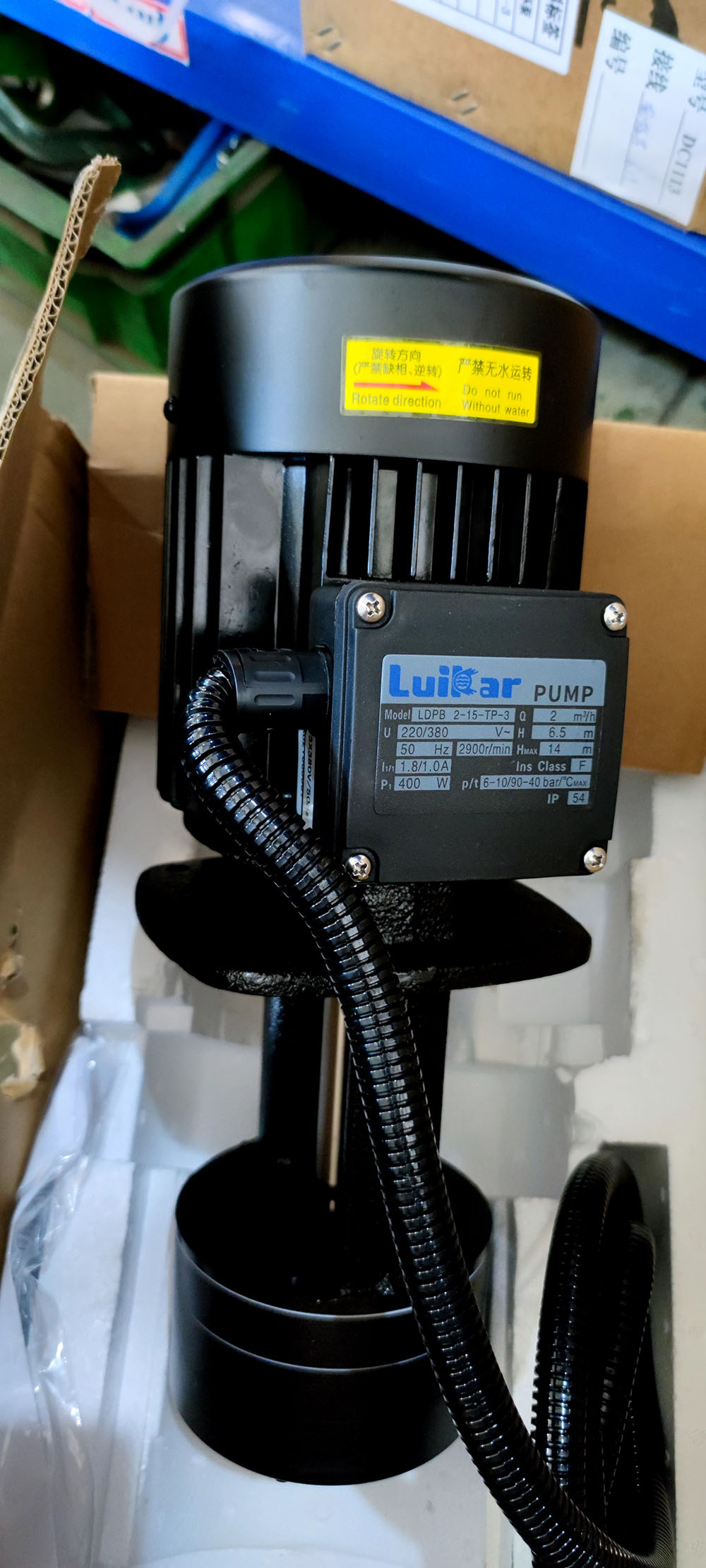 數(shù)控雕銑機,模具雕銑機,立式加工中心,石墨雕銑機-凱博數(shù)控 數(shù)控雕銑機,模具雕銑機,立式加工中心,石墨雕銑機-凱博數(shù)控